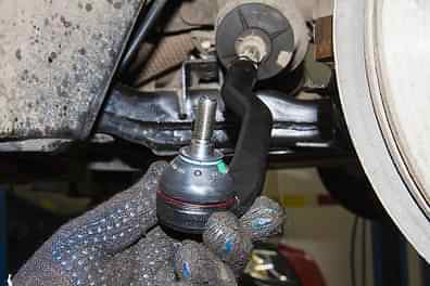 замена рулевых тяг в Санрено